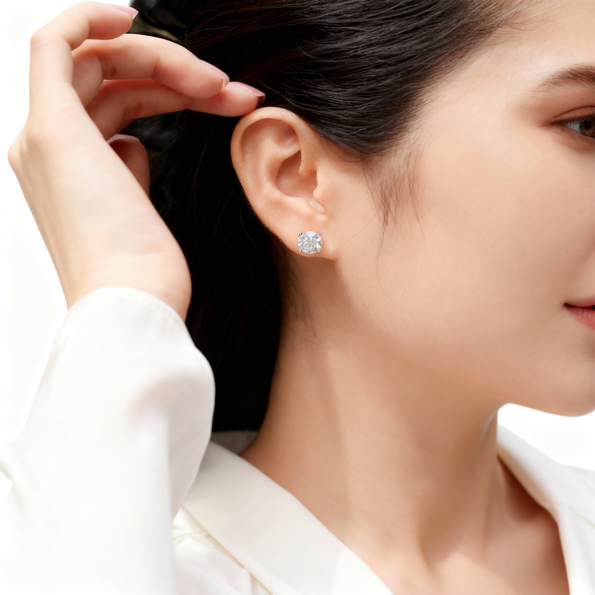 The Stella Solitaire Studs
